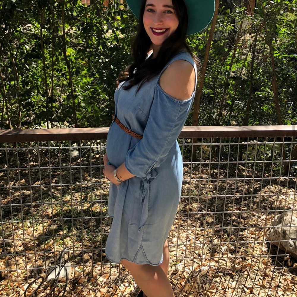 Pea in the pod maternity denim dress